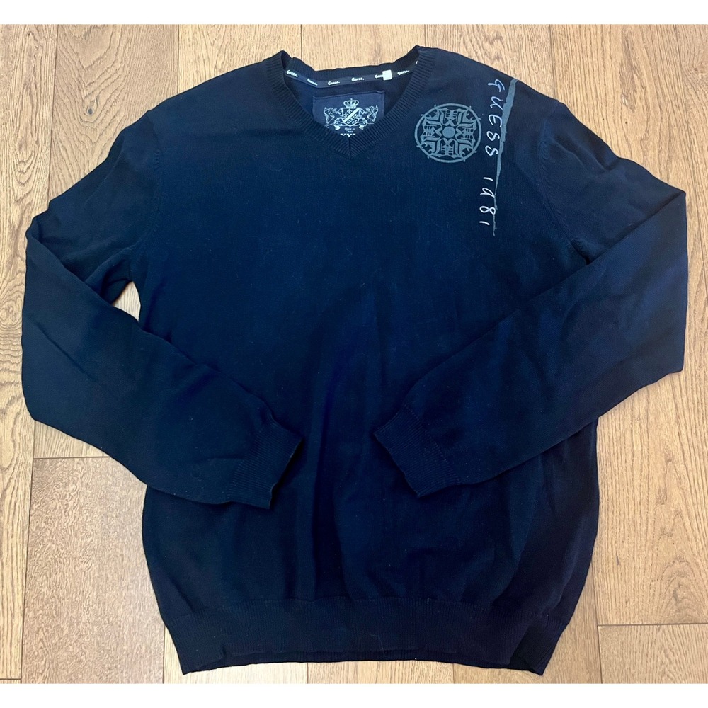 Guess 1981 Mens V-Neck Sweater Black Graphic Crest Knit XXL